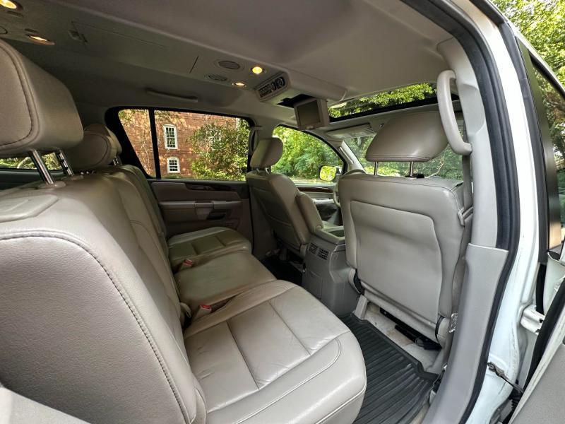 Nissan Armada Titanium 2WD 2010