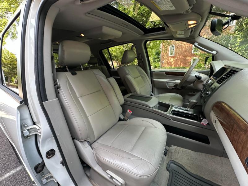 Nissan Armada Titanium 2WD 2010