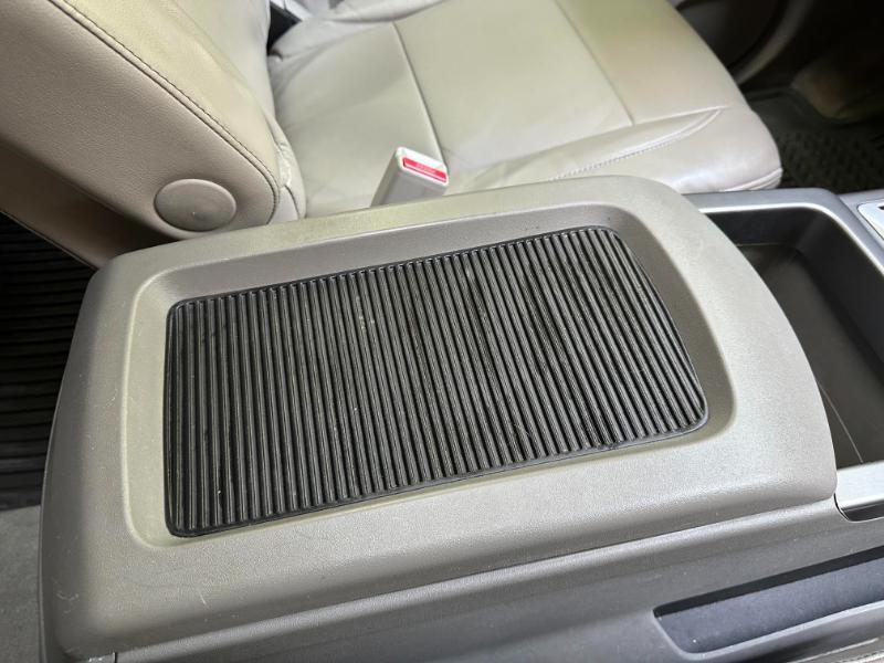 Nissan Armada Titanium 2WD 2010