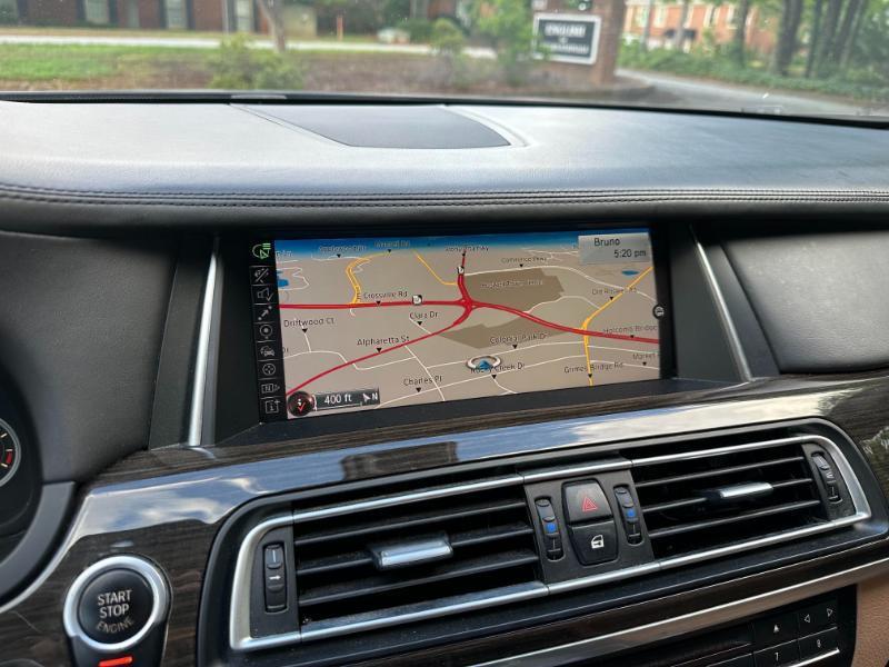 BMW 7-Series 750Li 2014