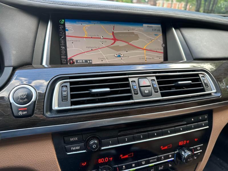 BMW 7-Series 750Li 2014