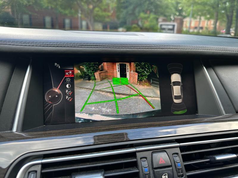 BMW 7-Series 750Li 2014