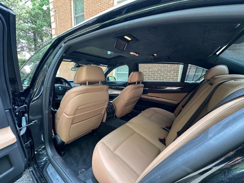 BMW 7-Series 750Li 2014