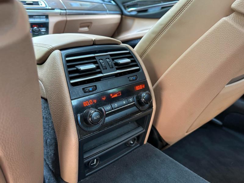 BMW 7-Series 750Li 2014