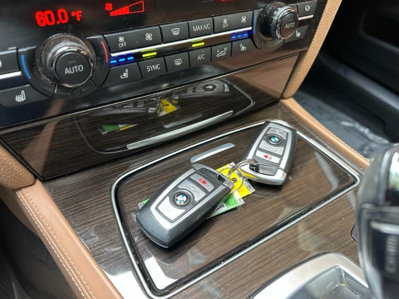 BMW 7-Series 750Li 2014