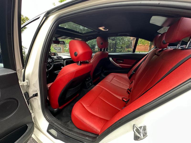 BMW 3-Series 328i Sedan 2015