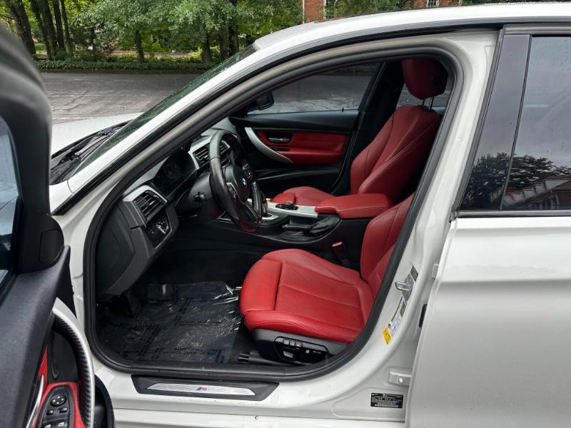 BMW 3-Series 328i Sedan 2015