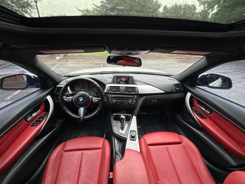 BMW 3-Series 328i Sedan 2015