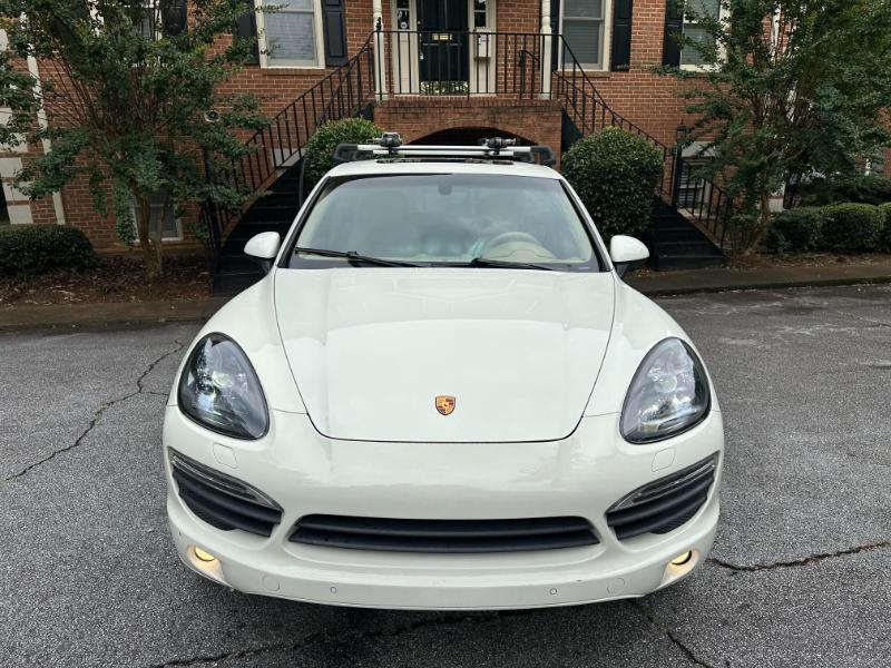 Porsche Cayenne S 2011