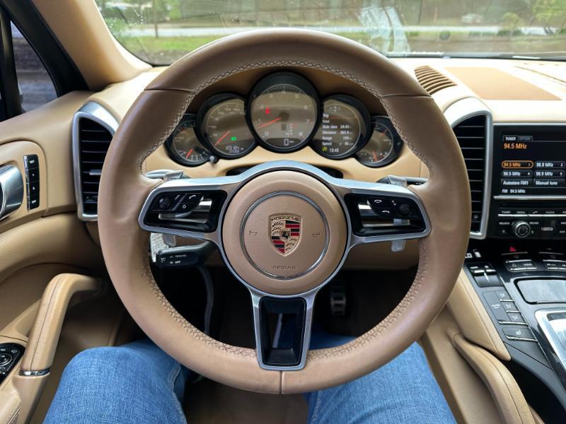 Porsche Cayenne S 2011