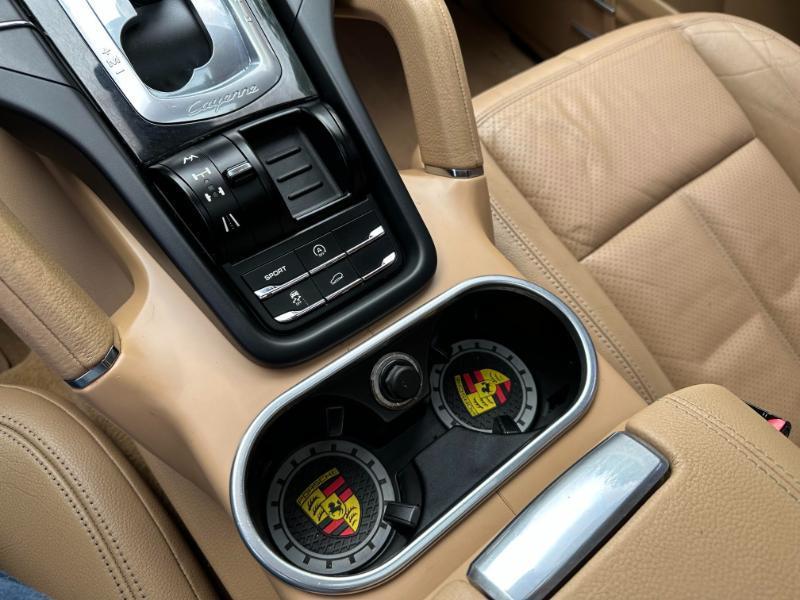 Porsche Cayenne S 2011