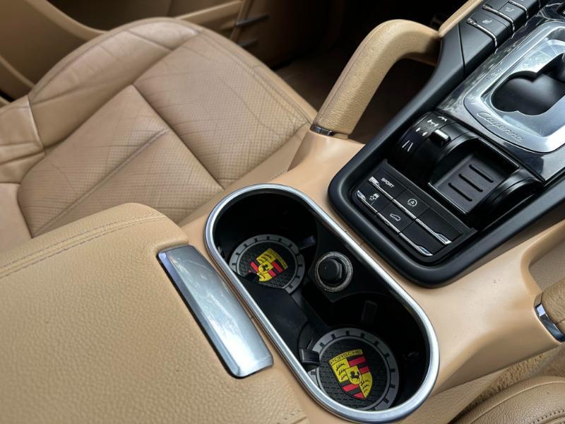 Porsche Cayenne S 2011