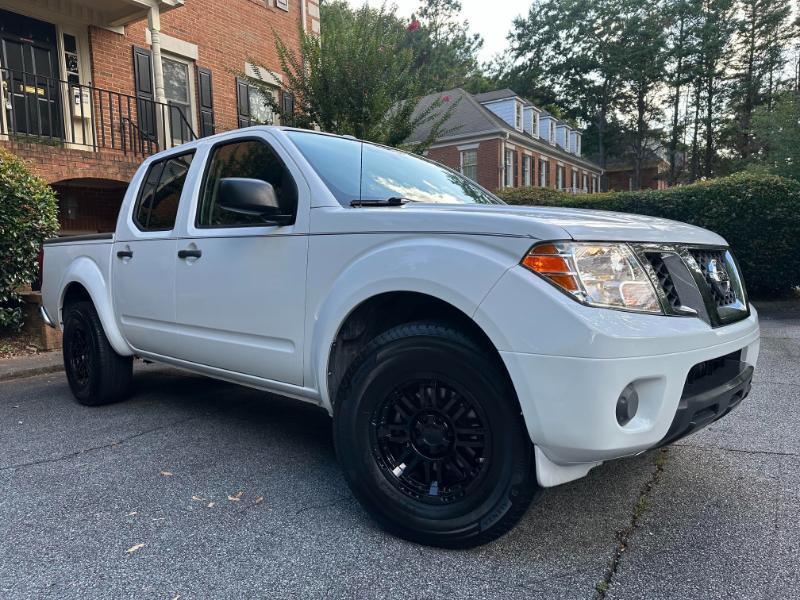 Nissan Frontier SV Crew Cab 2WD 2012