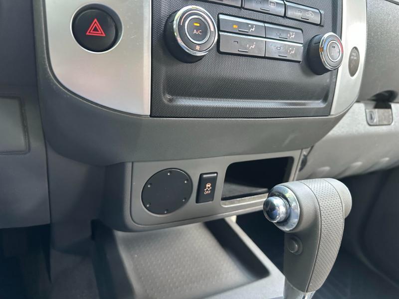 Nissan Frontier SV Crew Cab 2WD 2012