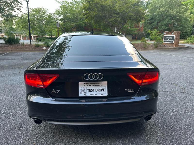 Audi A7 3.0T Prestige Sedan Quattro 2012