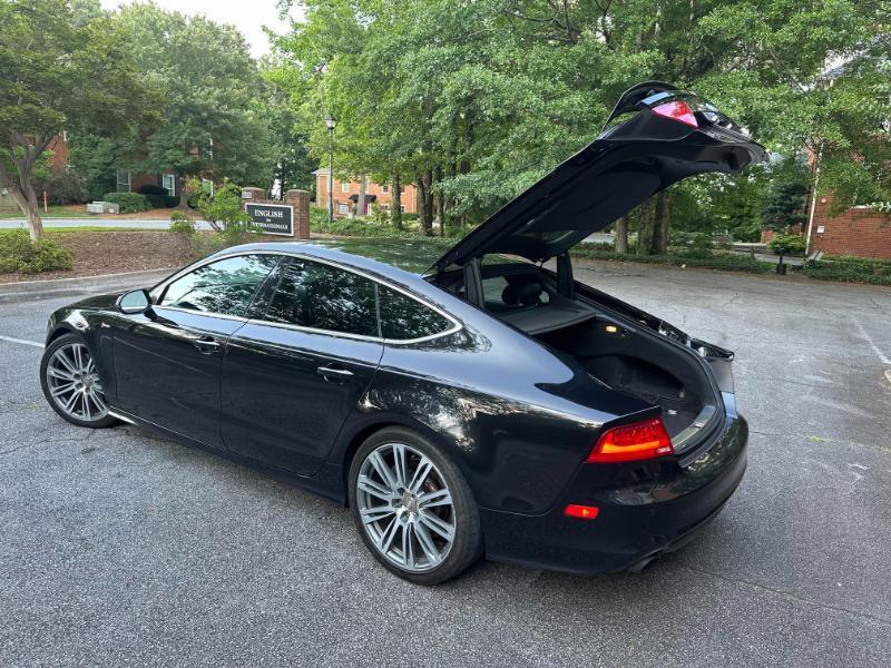 Audi A7 3.0T Prestige Sedan Quattro 2012