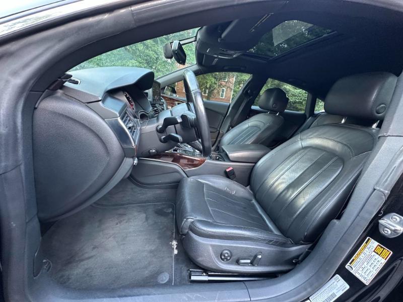 Audi A7 3.0T Prestige Sedan Quattro 2012