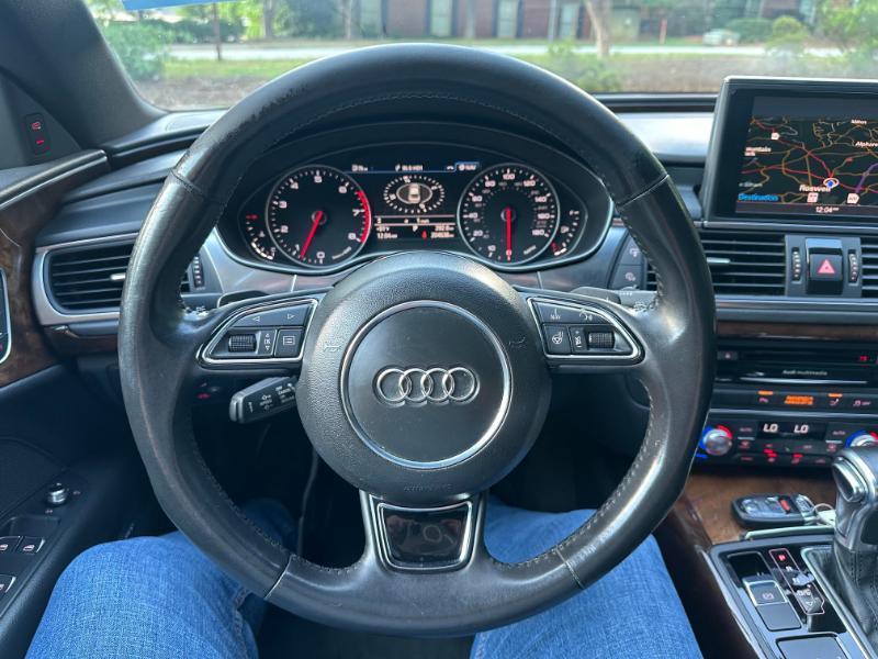 Audi A7 3.0T Prestige Sedan Quattro 2012