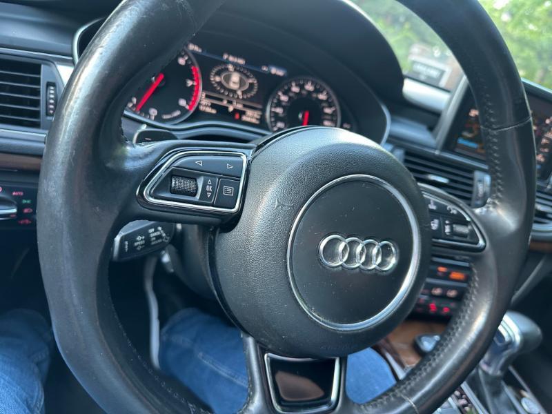 Audi A7 3.0T Prestige Sedan Quattro 2012