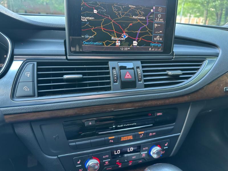 Audi A7 3.0T Prestige Sedan Quattro 2012