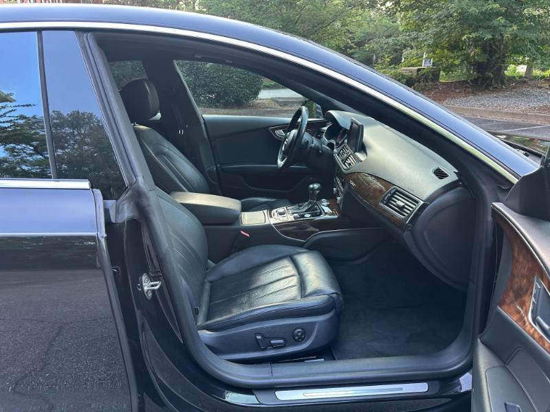 Audi A7 3.0T Prestige Sedan Quattro 2012