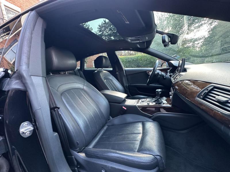 Audi A7 3.0T Prestige Sedan Quattro 2012