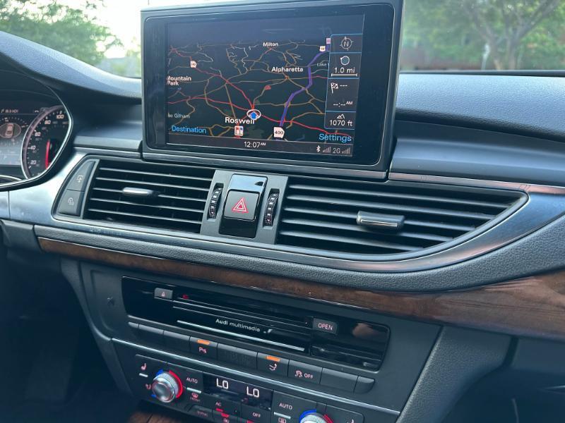 Audi A7 3.0T Prestige Sedan Quattro 2012