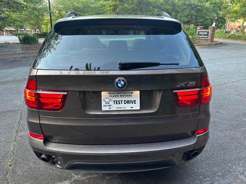 BMW X5 xDrive35i 2011