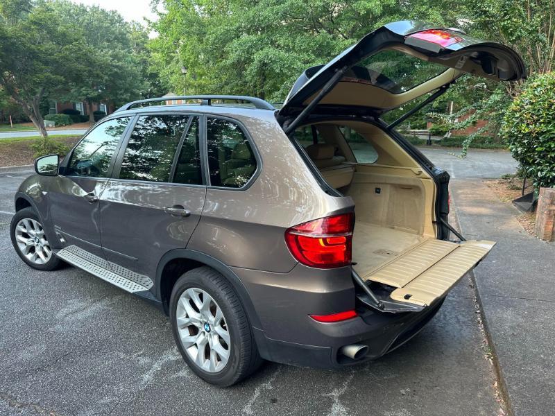 BMW X5 xDrive35i 2011