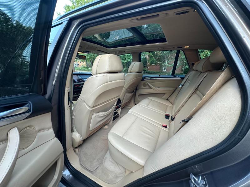 BMW X5 xDrive35i 2011