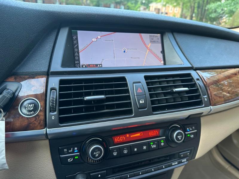 BMW X5 xDrive35i 2011