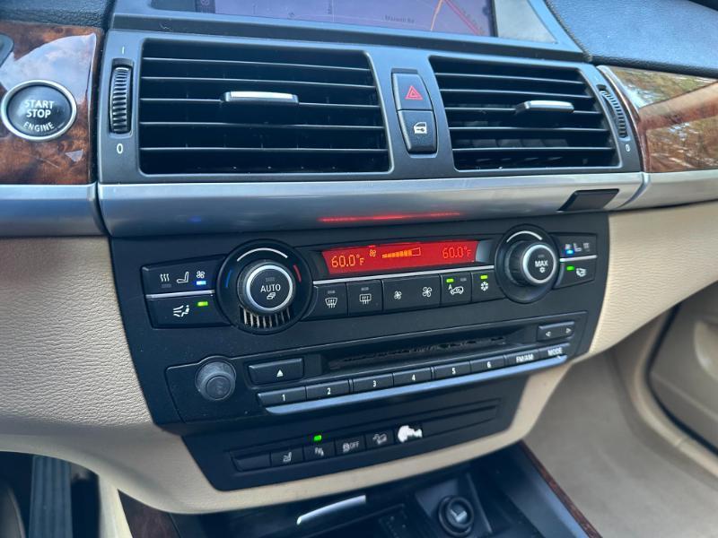 BMW X5 xDrive35i 2011