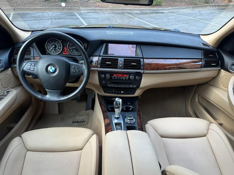 BMW X5 xDrive35i 2011