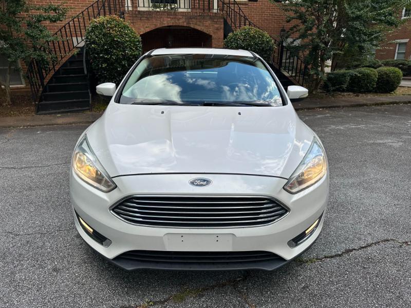 Ford Focus Titanium Sedan 2017