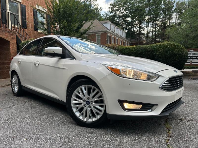 Ford Focus Titanium Sedan 2017