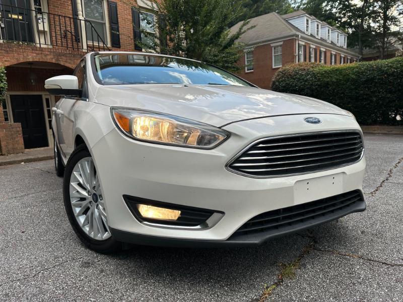 Ford Focus Titanium Sedan 2017