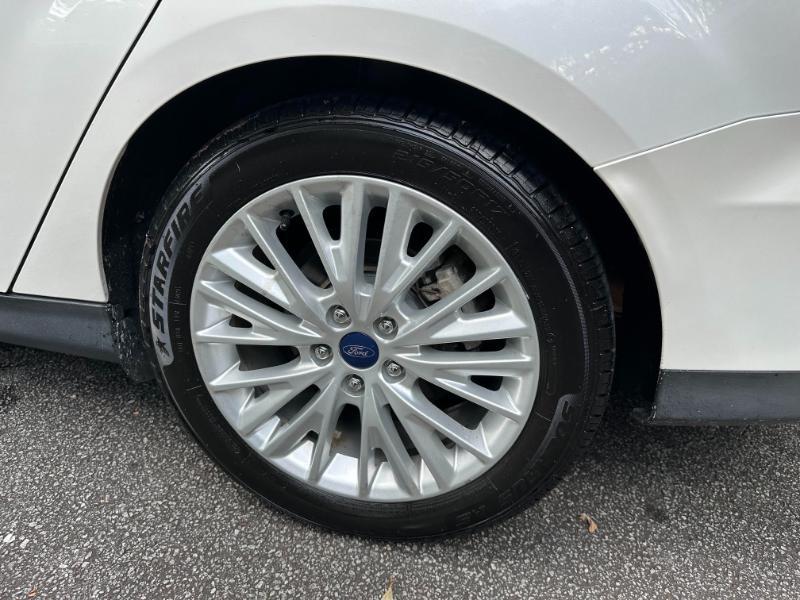 Ford Focus Titanium Sedan 2017