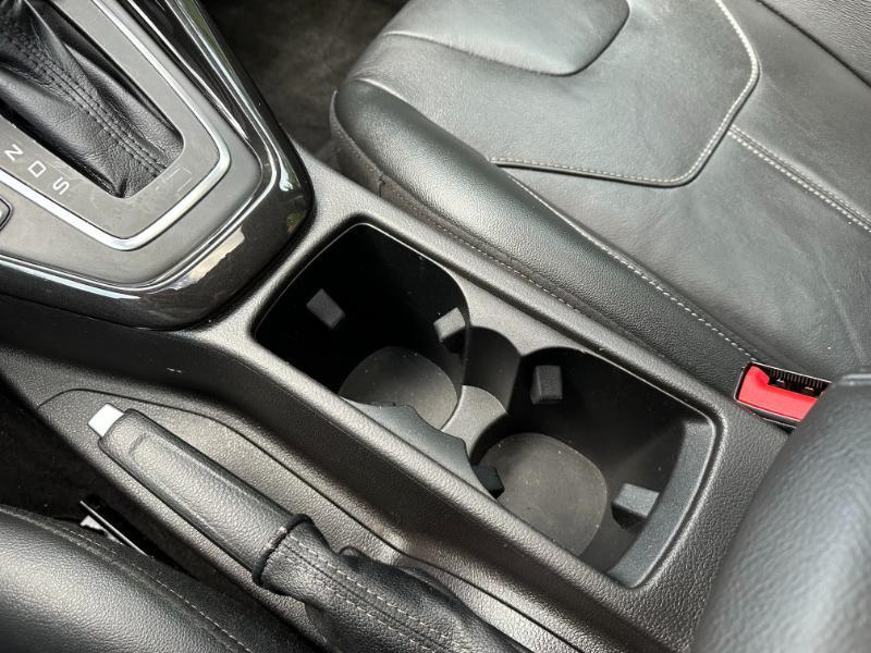 Ford Focus Titanium Sedan 2017