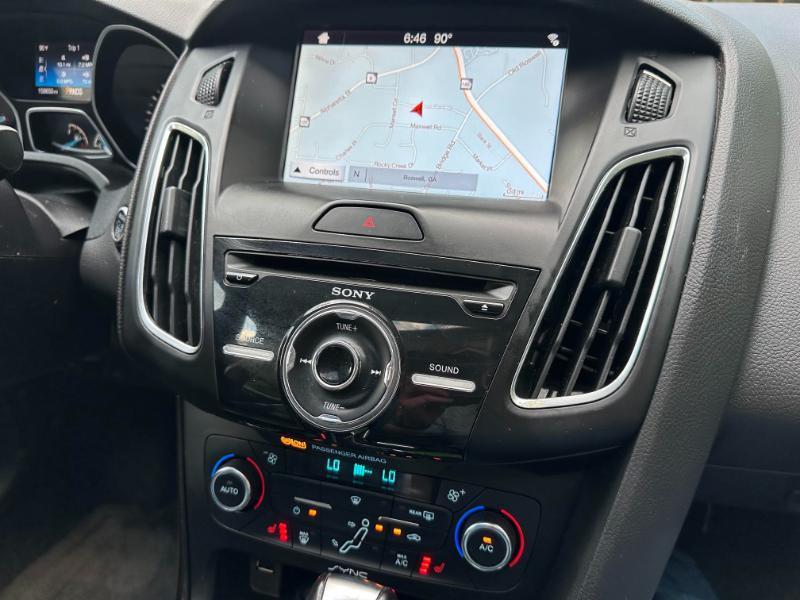 Ford Focus Titanium Sedan 2017