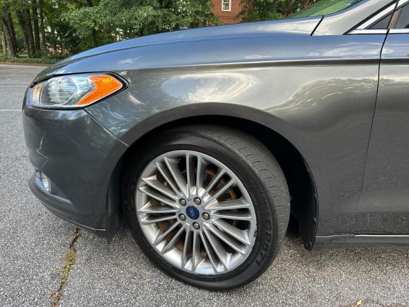 Ford Fusion SE 2016