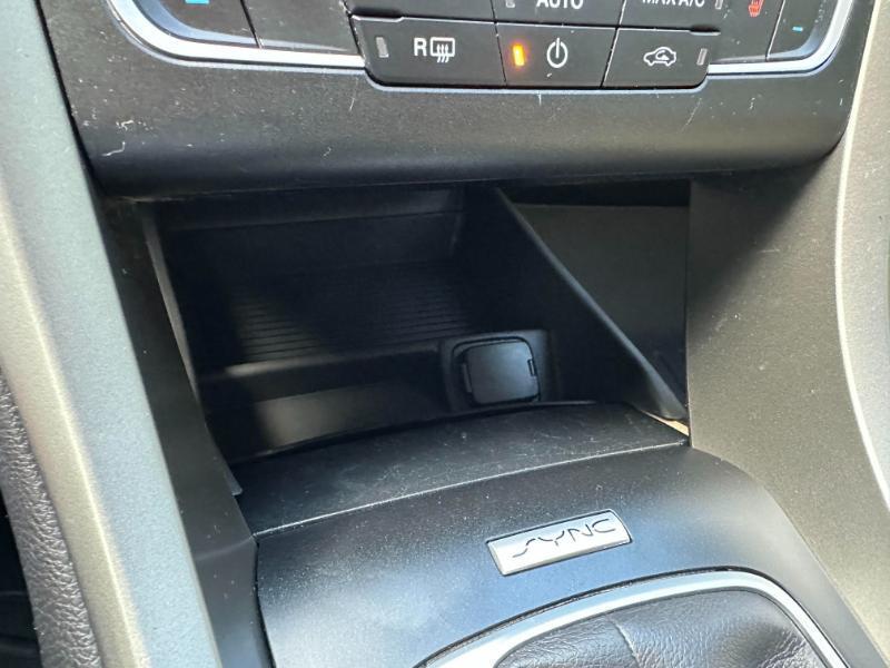 Ford Fusion SE 2016