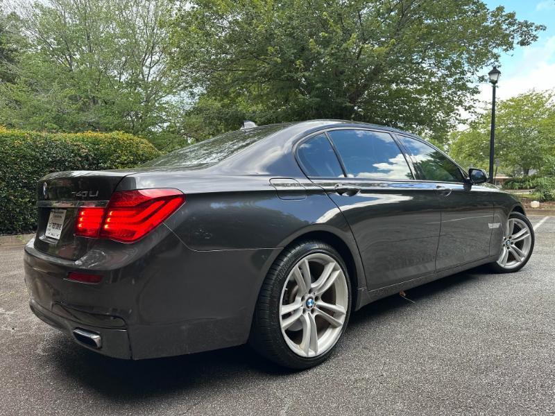 BMW 7-Series 740iL 2013