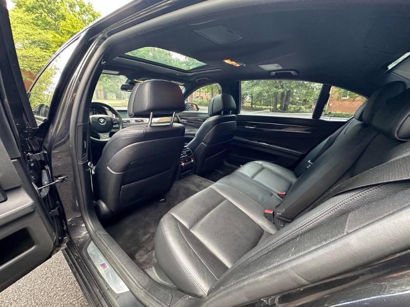 BMW 7-Series 740iL 2013