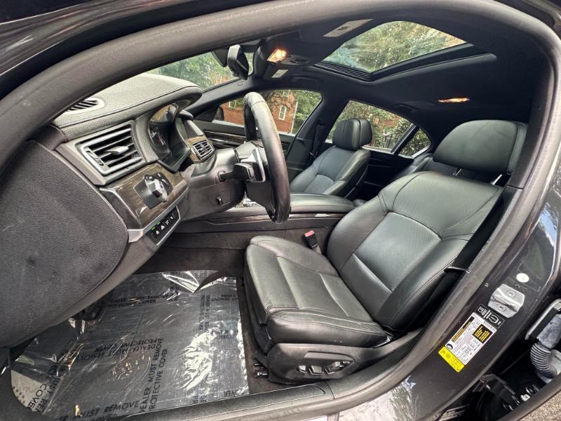 BMW 7-Series 740iL 2013