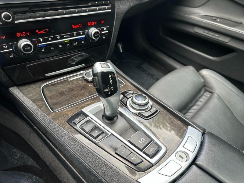 BMW 7-Series 740iL 2013