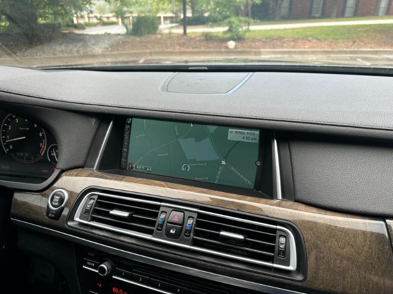 BMW 7-Series 740iL 2013