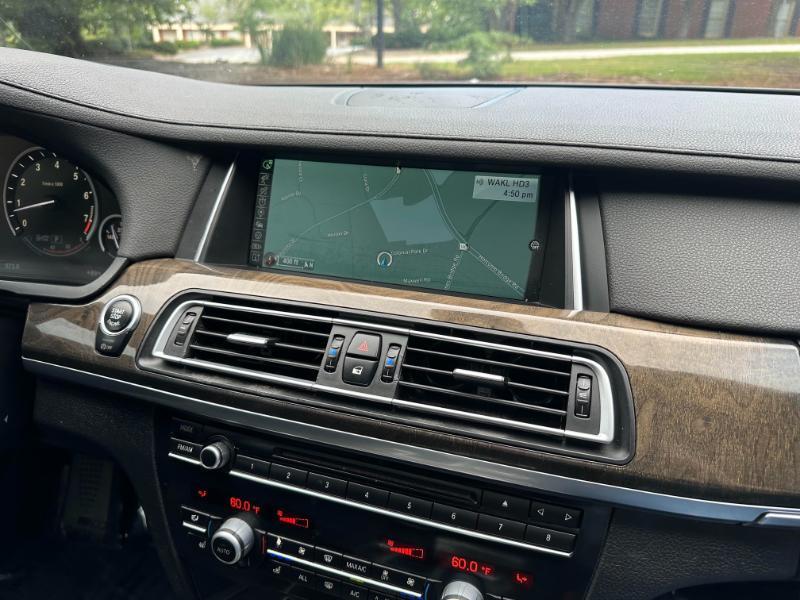 BMW 7-Series 740iL 2013