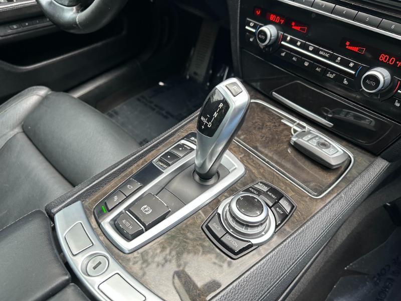 BMW 7-Series 740iL 2013