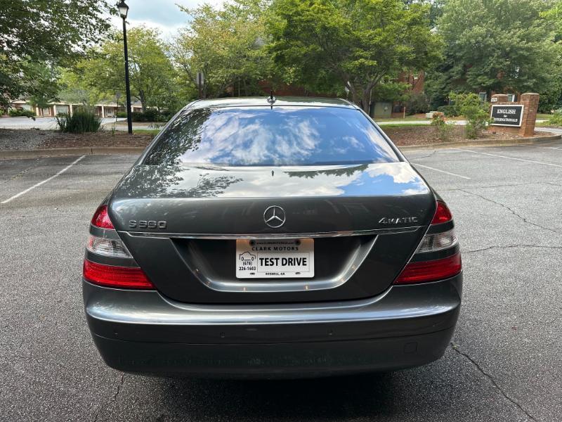 Mercedes-Benz S-Class S550 4MATIC 2007