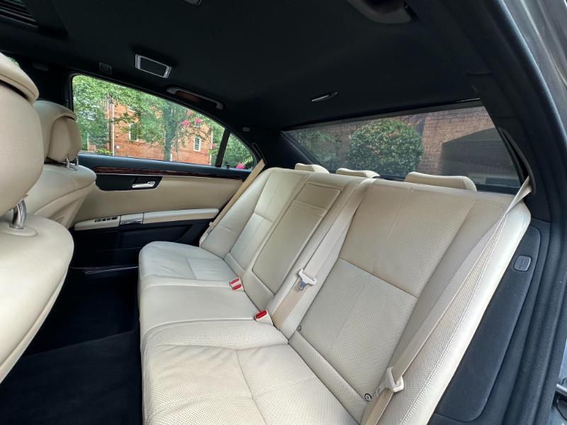 Mercedes-Benz S-Class S550 4MATIC 2007